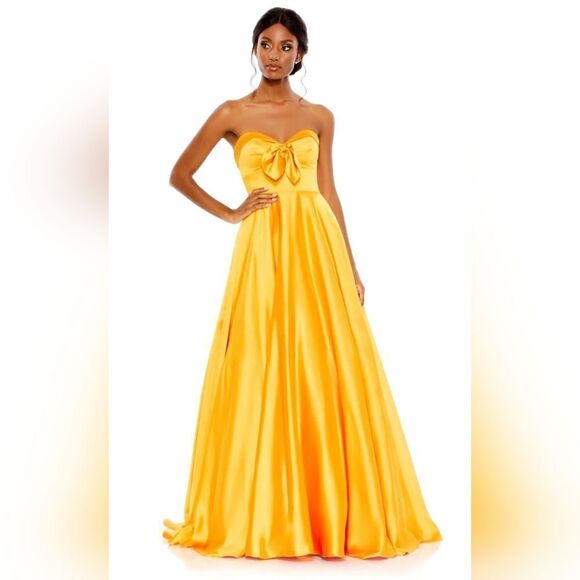 Mac Duggal BOW SWEETHEART STRAPLESS A LINE GOWN NWT size 8 Marigold (67995) - Picture 1 of 6